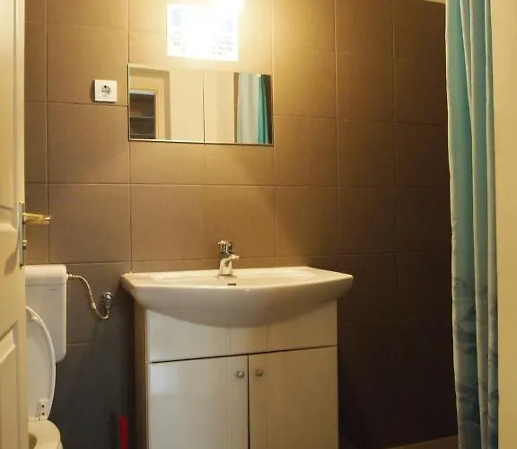 Centrum Cozy Vandrarhem *