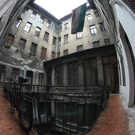 Hostel Centrum Cozy *